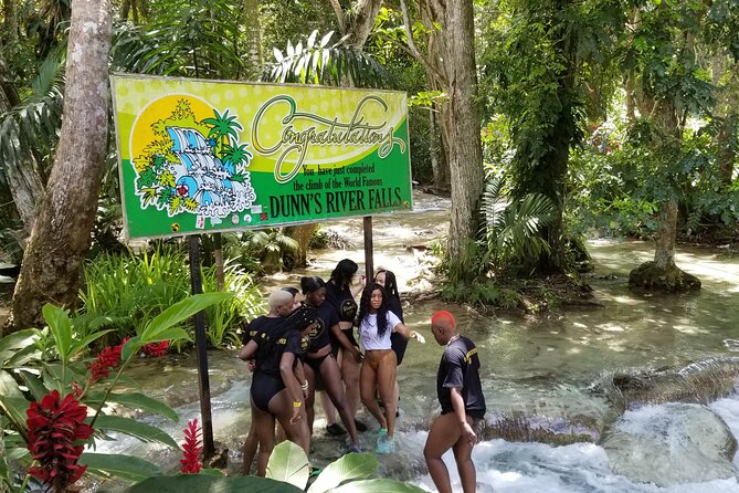 Chuck Norris Secret Falls and Dunn's River Falls - Leaving Montego Bay for the falls