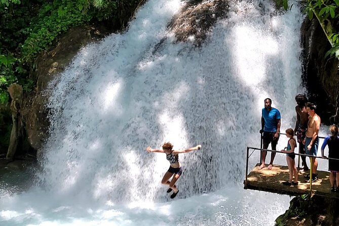 Chuck Norris Secret Falls and Dunn's River Falls - Practical tips for a smoother day