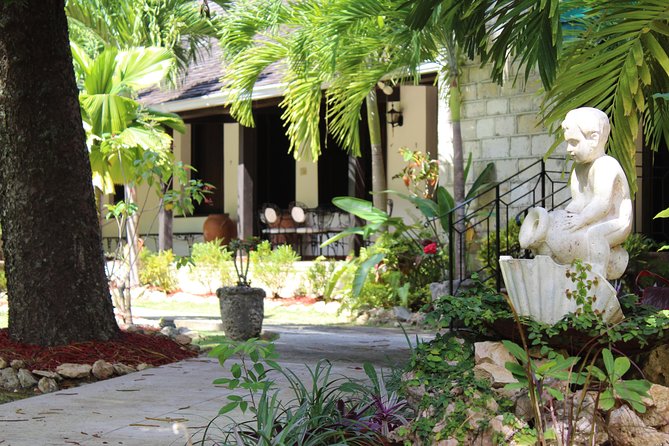 Cinnamon Hill Great House Tour: Home of Johnny Cash - The Rooms That Keep the Story Personal