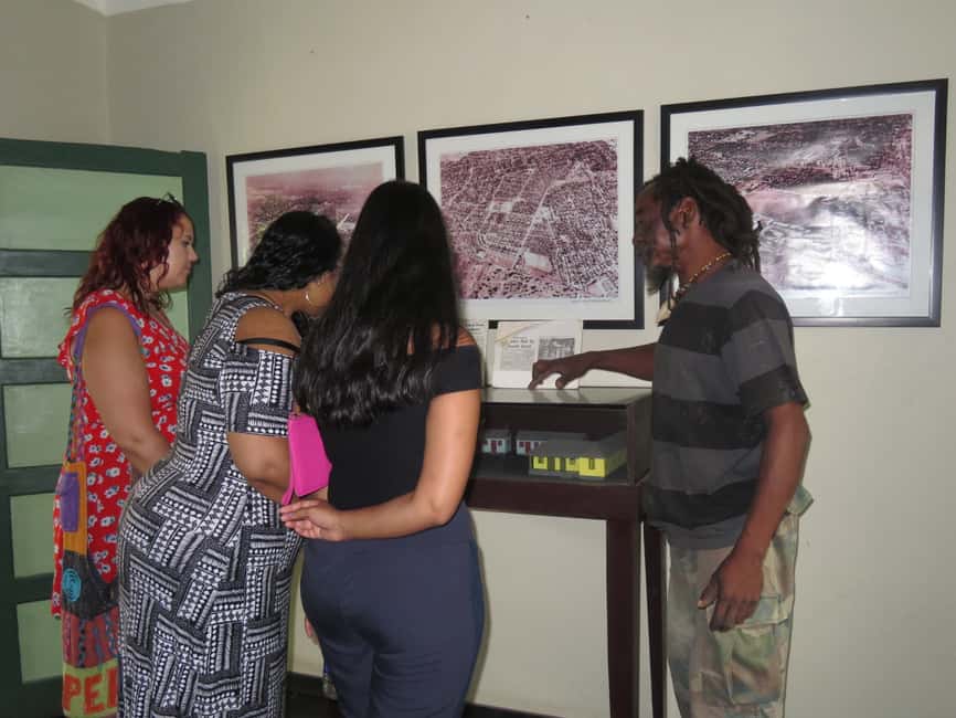 City Tour of Kingston Including Entry Fees - Water Lane: murals, music, and a changing Downtown