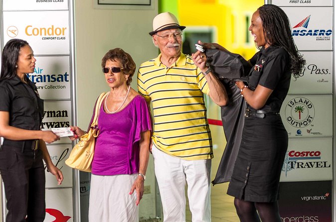 Club Mobay VIP Lounge Access and Round-Trip Airport Transfer - Problems to prevent before you fly