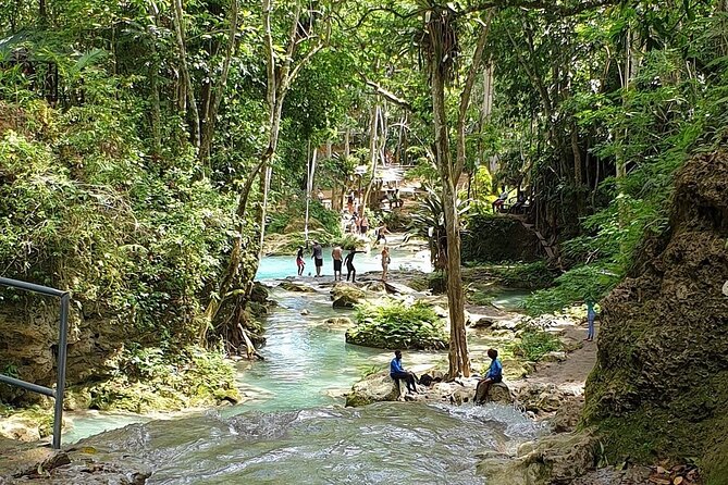 Combo Tour Dunn's River Falls and BlueTour from falmouth - What the $180 price really covers