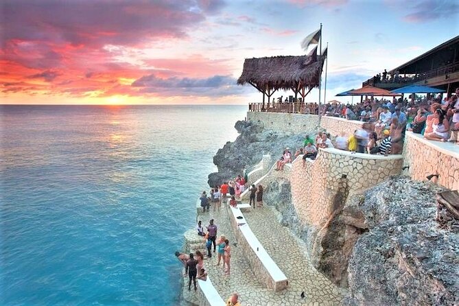 Day-Trip to Rick's Cafe from Montego Bay - Arriving at Rick’s Cafe in Negril