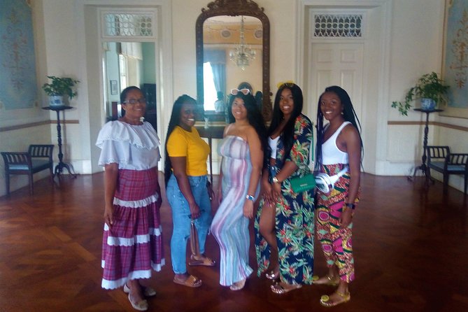 Devon House Tour with Ice Cream from Kingston - Fountains, Palm Trees, and Good Photo Stops