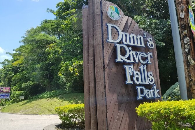 Dunn's River Fall's - What the Montego Bay pickup adds
