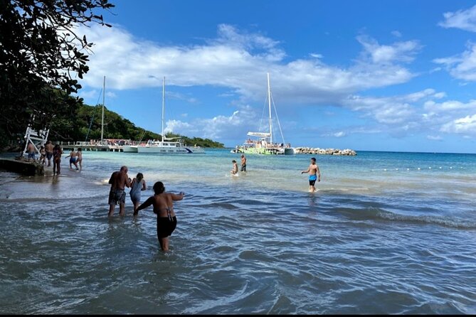 Dunn's River Fall's - Timing, weather, and cancellation