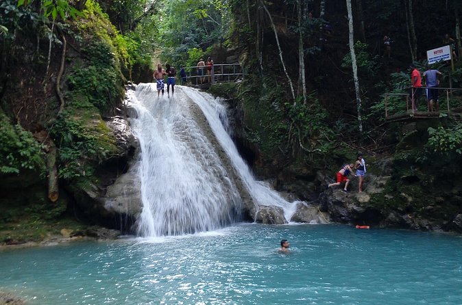 Dunn's River Falls - Should you book Dunn’s River Falls and Blue Hole?
