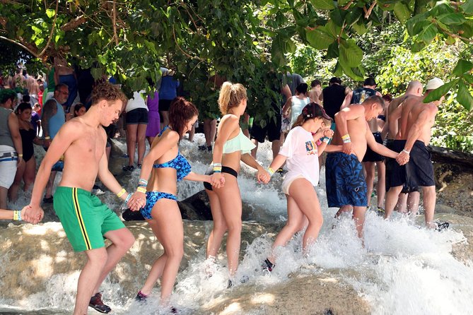 Dunn's River Falls and Zipline (Over the Falls) Adventure Tour from Ocho Rios - From Ocho Rios to Dunn’s River Park