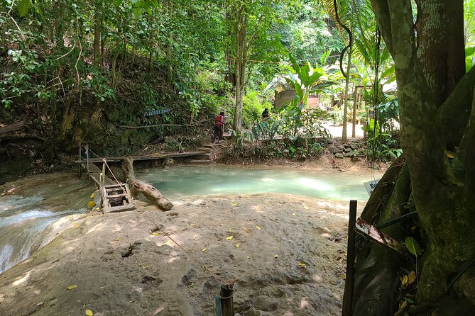 Dunn's River Falls & Blue Hole from Montego Bay or Falmouth - How the two stops compare