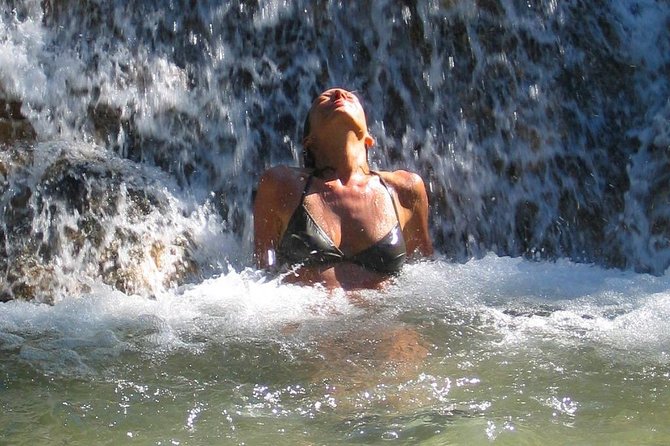 Dunn's river falls, shopping and lunch - What the three-hour schedule really means