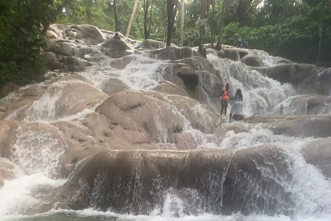 Dunns River Falls and Shopping Tour in Ocho Rios - Climbing Dunn’s River Falls in a half-day