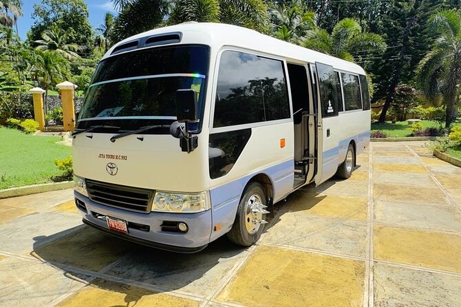 Excellence Oyster Bay Resort Airport Transportation Service - What the 30 to 40 minute ride feels like