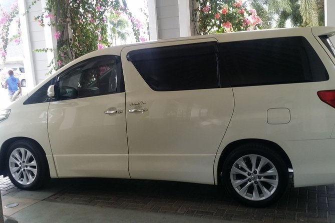 Excellence Resort Private Airport Transfer - Booking a return ride from Excellence Oyster Bay