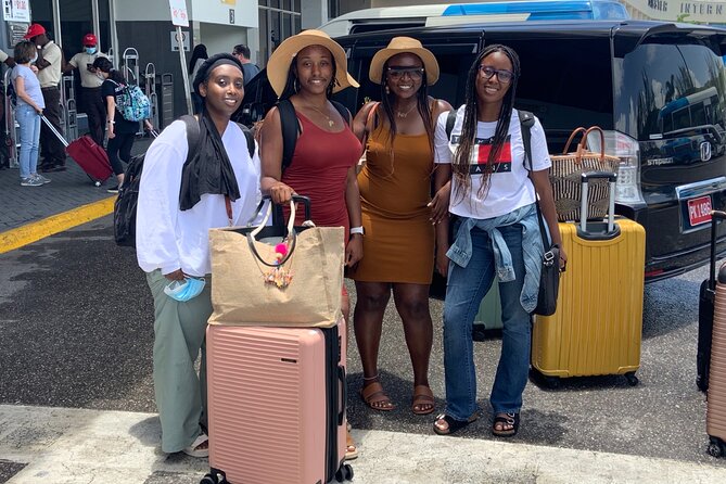 EXCLUSIVE AIRPORT / CRUISE PORT TRANSFER 1-4 Pax - Why the private vehicle matters