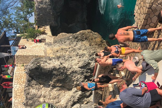 Explore Montego Bay Jamaica to Negril Beach & Ricks Cafe Sunset - Is $121.63 a fair price?