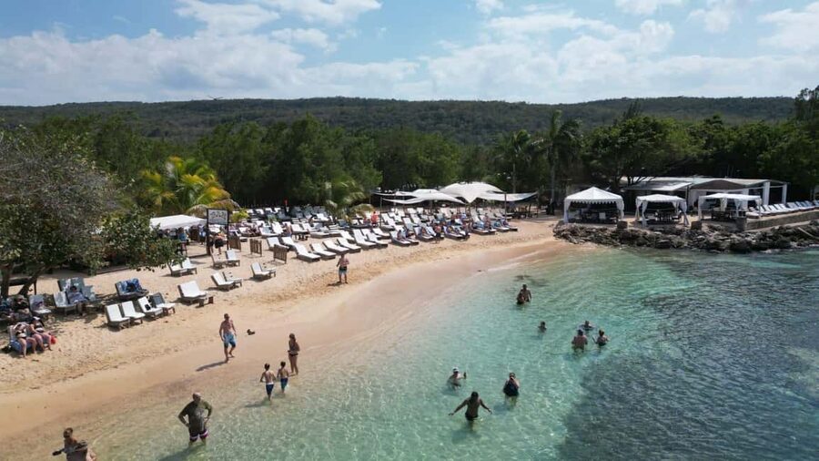 Falmouth: Jungle River Tubing & Bamboo Beach Club with Lunch - Details that can make or break the day