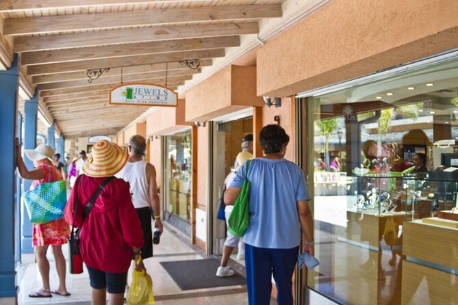 Falmouth Shopping and Lunch Tour - Who will enjoy the Rose Hall and Half Moon combination