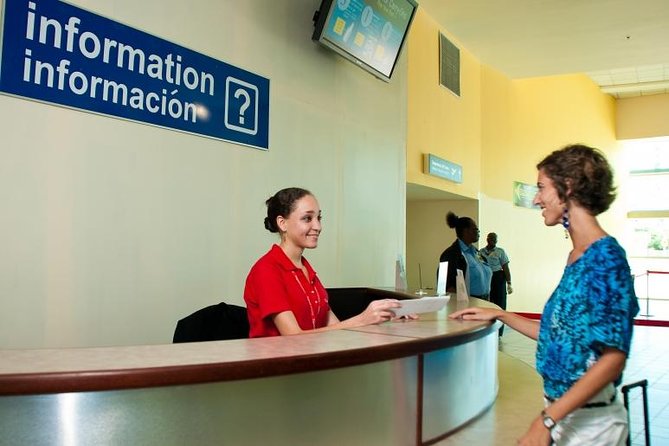 First Class Lounge, Fast Track & Round Trip Private Airport Transport Package - Who gets the best value from the $126 price