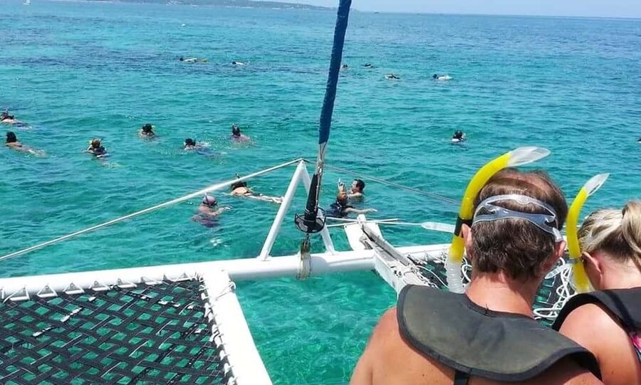 From Falmouth/Ocho Rios: Negril Beach and Catamaran Cruise - Seven Mile Beach and Margaritaville