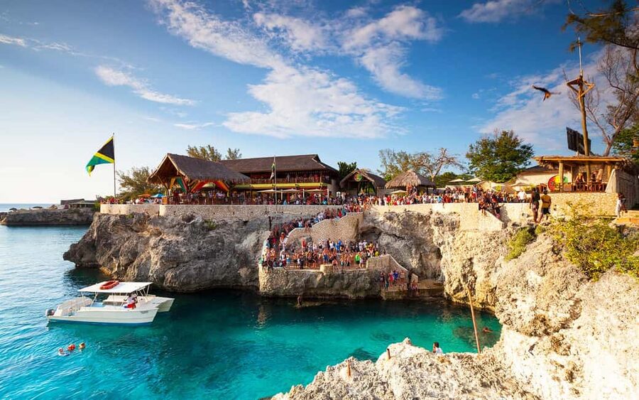 From Montego Bay: Negril Beach & Rick's Cafe Sunset Day Trip - What the $126 price includes