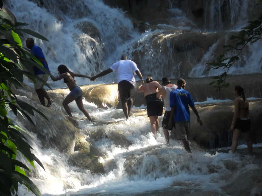 From Ocho Rios: Bob Marley & Dunn’s River Falls 6/7Hour Tour - The ride from Ocho Rios through Saint Ann