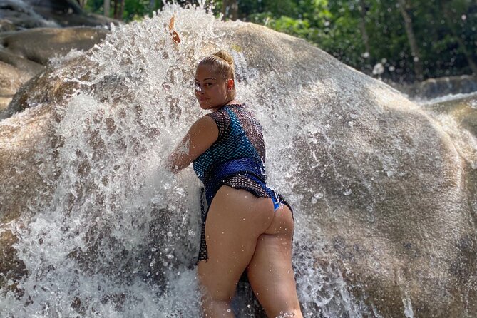 Full Day Rafting, Horse Back Riding and Blue Hole in Jamaica - Lethe Bambi rafting: a quiet start on the river