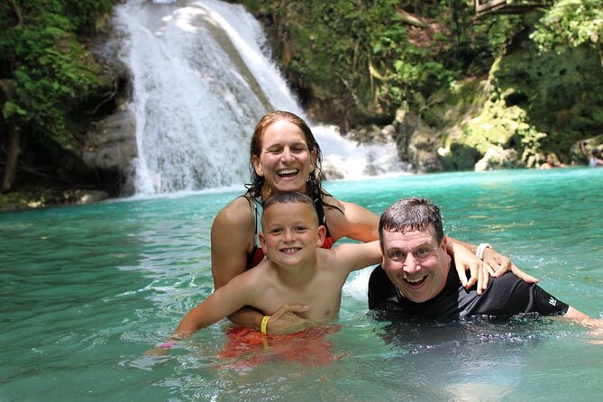 Full-Day Tour of Blue Hole and Dunn's River Falls, Including Fees - Why this pairing works so well