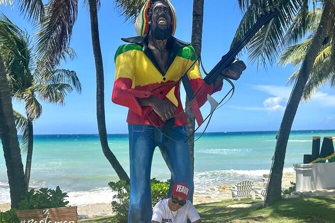 Full Day Tour of Negril Beach: Margaritaville & Rick's Cafe Live - Margaritaville Negril for food and water time