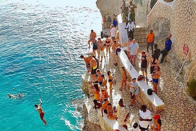 Full Day Tour of Negril Beach: Margaritaville & Rick's Cafe Live - Who should choose this Negril day trip