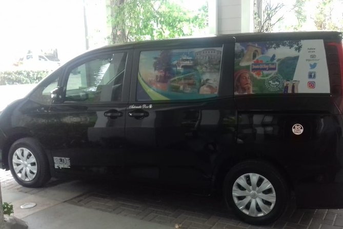 Grand Palladium Lady Hamilton Transfers from Montego Bay Airport - The vehicle, drinks, and small comforts