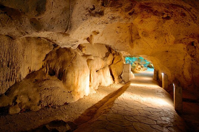 Green Grotto Caves and Dunn's River Falls Guided Tour with Admission - Key points before you book