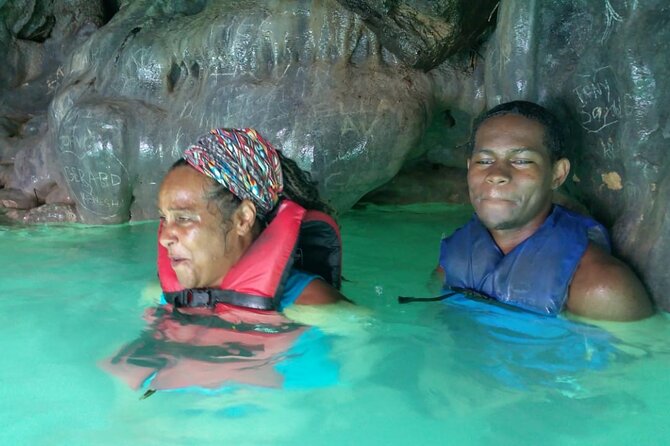 Horseback Ride, Bamboo Rafting and Bluehole/Secret Falls Tour from Montego Bay - A slower hour on the White River