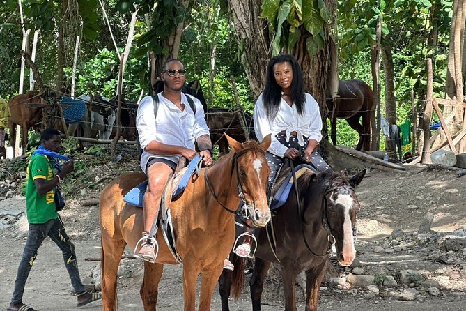 Horseback Riding Adventure in Jamaica - A short ride with one memorable payoff