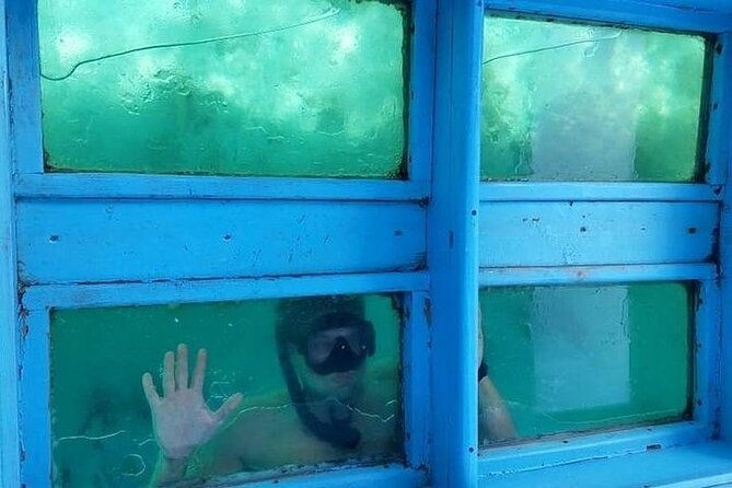 Incredible Negril Guided Snorkeling To Reef, Anchor, and Cannon - Best for families, beginners, and curious snorkelers