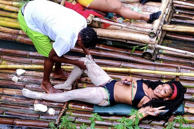 Jamaica Bamboo River Rafting Experience with Lime Stone Massage - What happens on the bamboo raft