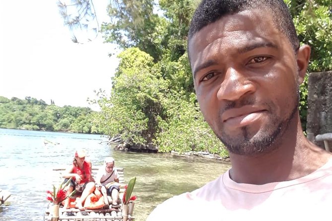 Jamaica Martha Brae Bamboo Rafting with Bus Transportation - Who should book this Martha Brae outing?
