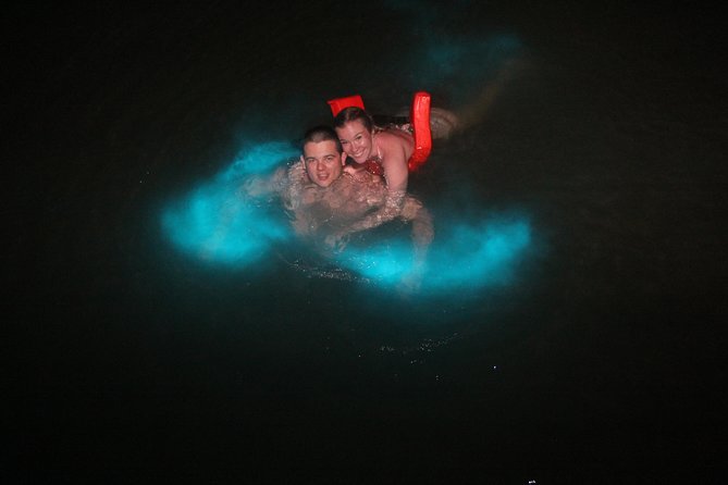 Jamaica Super Saver: Montego Bay & Rose Hall plus Mystic Lagoon Night Cruise - Rose Hall Great House after dark