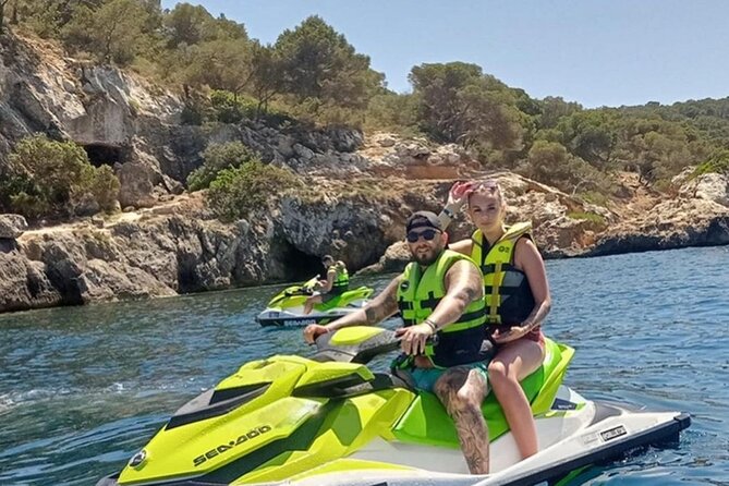 Jet Ski/ Parasailig Water Activity in Montego Bay Jamaica. - Arriving at White House beach