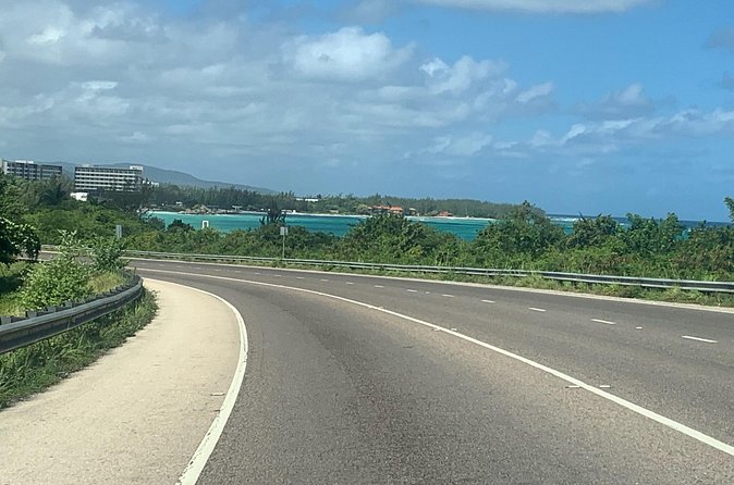 Kingston Airport Pick up/ Drop off (Norman Manley Int) - Why pre-booking can be worth the cost