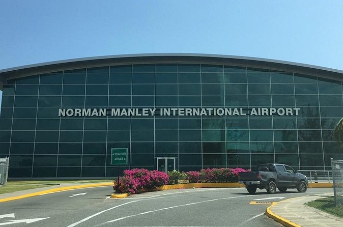 Kingston Airport Pick up/ Drop off (Norman Manley Int) - Timing, communication, and your arrival plan