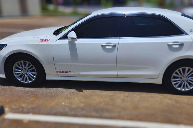 Kingston Airport Private Car to all hotels islandwide 1-3 pax - What the one-way trip includes