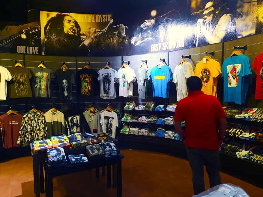 Kingston: Bob Marley Museum Tour from Kingston - One Love Café and the gift shop