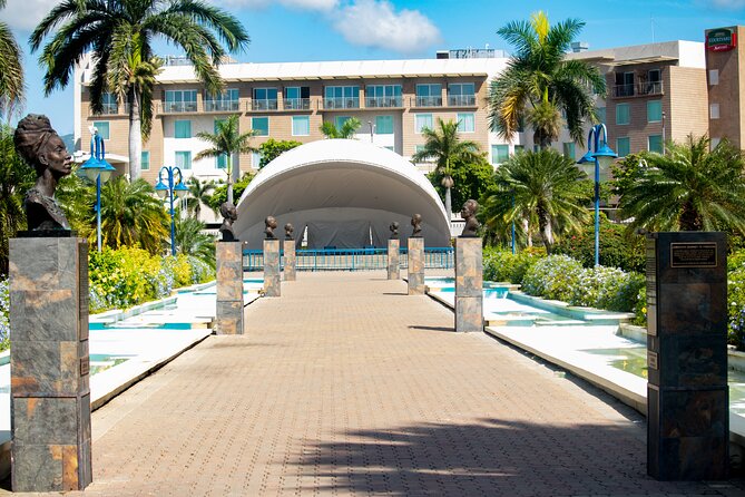 Kingston City Classic Guided Tour - Kingston in a compact three-hour tour