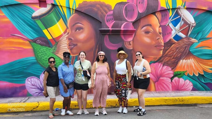 Kingston: Rhythmic Walking Music Tour - Meeting at the National Gallery