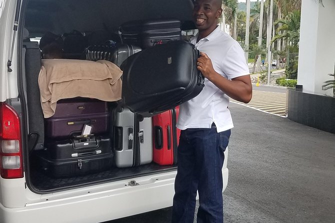 Kingston Round Trip Airport Transfers to Ocho Rios - What the ride includes, and what it does not
