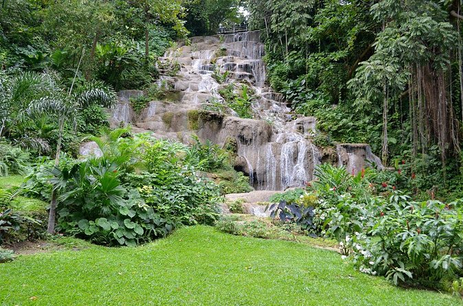 Konoko Falls and Tropical Garden Tour from Ocho Rios - Practical preparation for the falls