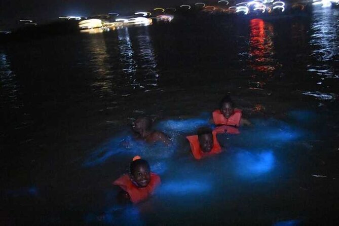 Luminous lagoon Night Tour Montego Bay - Waiting at the dock in Falmouth