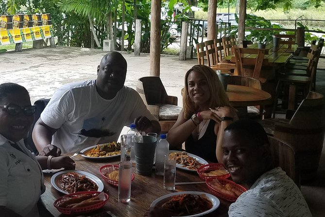 Lunch at Scotchies Jerk Centre From Ocho Rios - Choosing chicken, pork, or fish