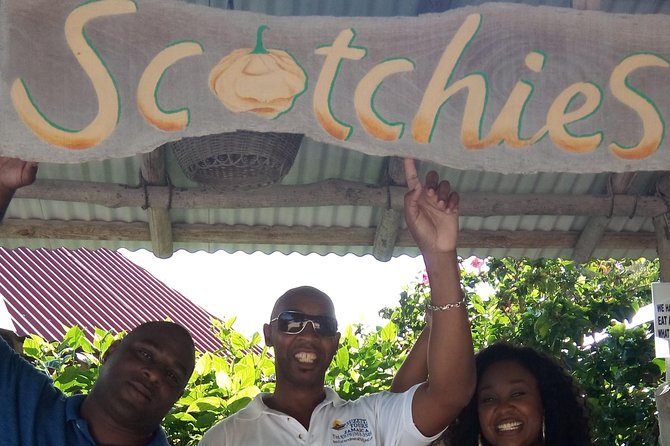 Lunch at Scotchies Jerk Centre From Ocho Rios - Watching the jerk cooking process