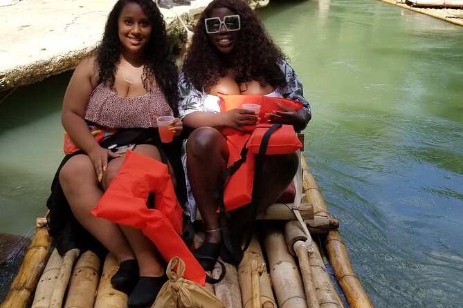 Martha Brae Bamboo River Rafting With Transportation - What the roadside sights add